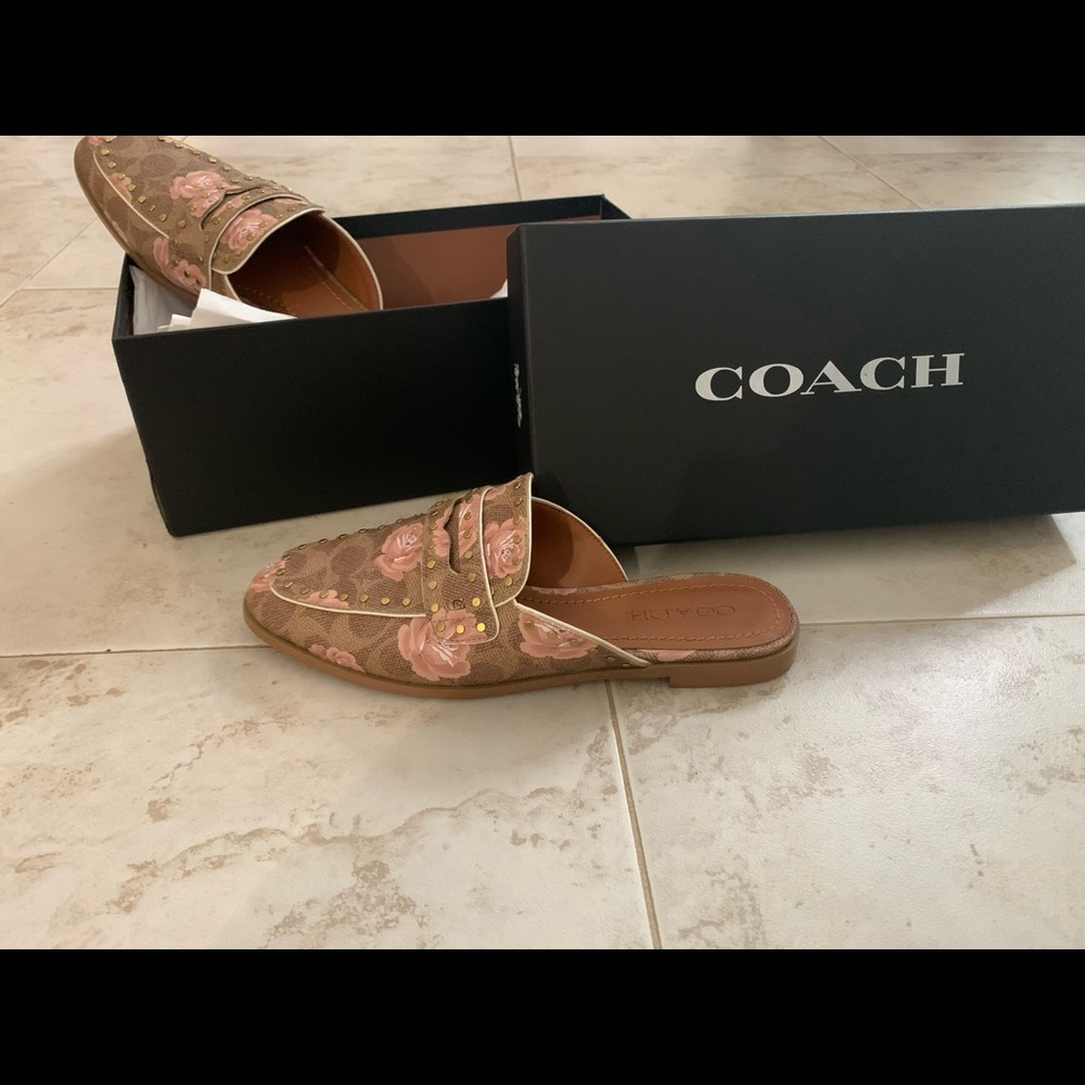 Coach Loafers worn once to work :/ too big